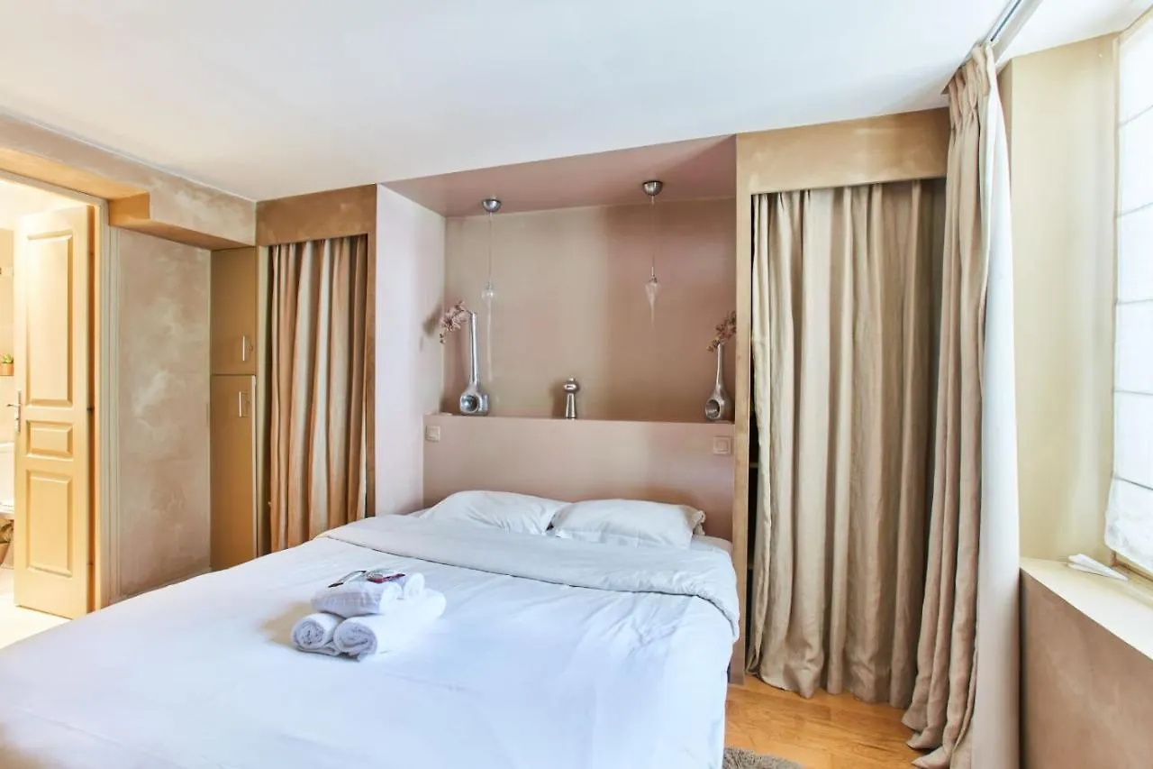 Mouffetard City Apartment - Latin Quartier Paris