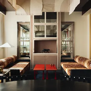 Pied A Terre Oberkampf Appartamento