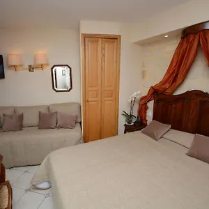 2* Hotel Familia